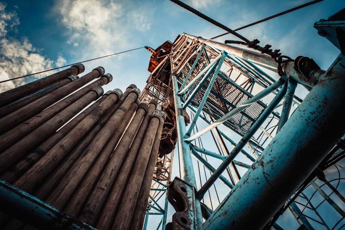 Negociações de petróleo e prata superam XRP e Solana na Hyperliquid