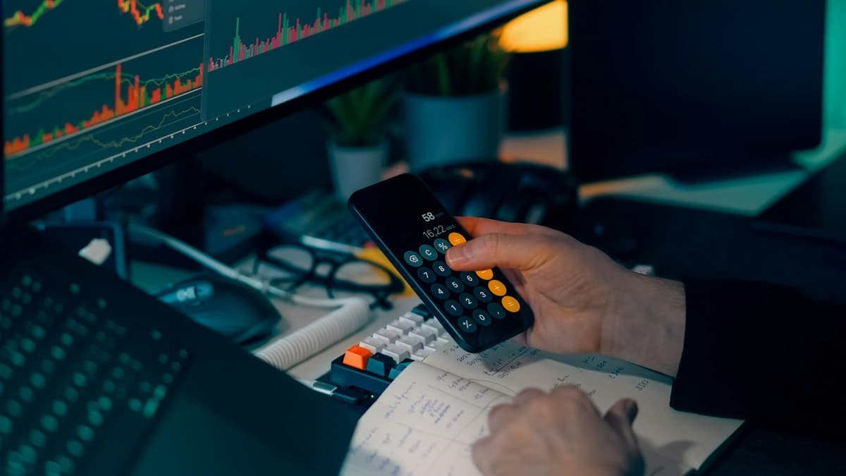 Bitcoin pode cair para US$ 48.000 com padrão histórico em risco