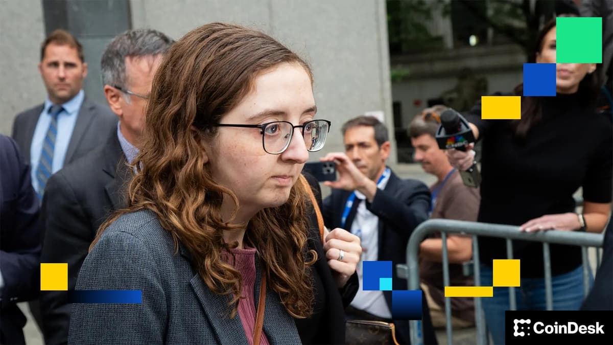 Caroline Ellison, ex-executiva da Alameda e FTX, é libertada após 14 meses de custódia