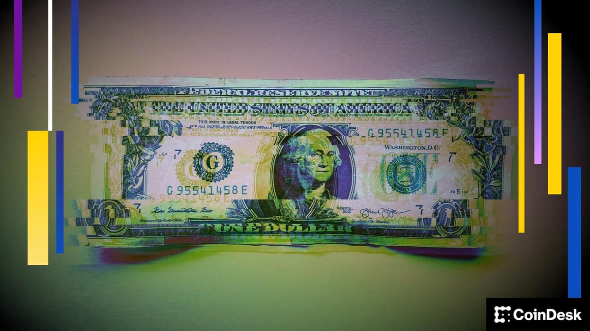 Mercados de criptomoedas enfrentam queda acentuada: Bitcoin e Ether ampliam perdas